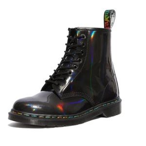 Rare Mens Dr. Martens holographic (rainbow) 8 eye boots